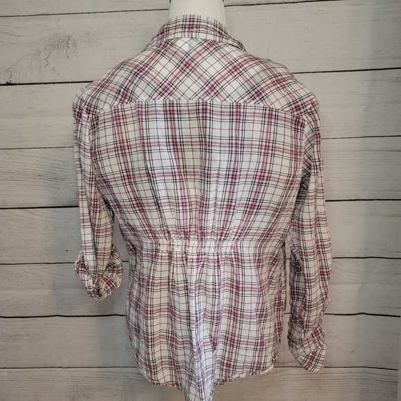 Torrid Grey & Pink Empire Top - Size 1X - Picture 2 of 5